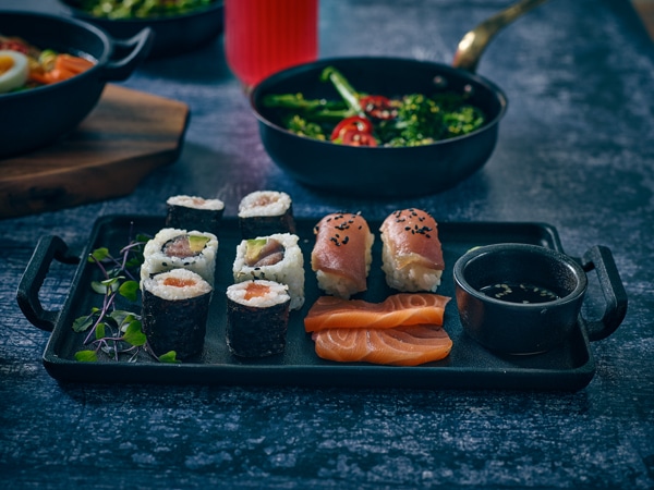 GenWare Cast Iron Rectangular Platter 25 x 15.5cm - Pack of 6 2 GenWare Cast Iron Rectangular Platter 25 x 15.5cm - Pack of 6 - Image 2